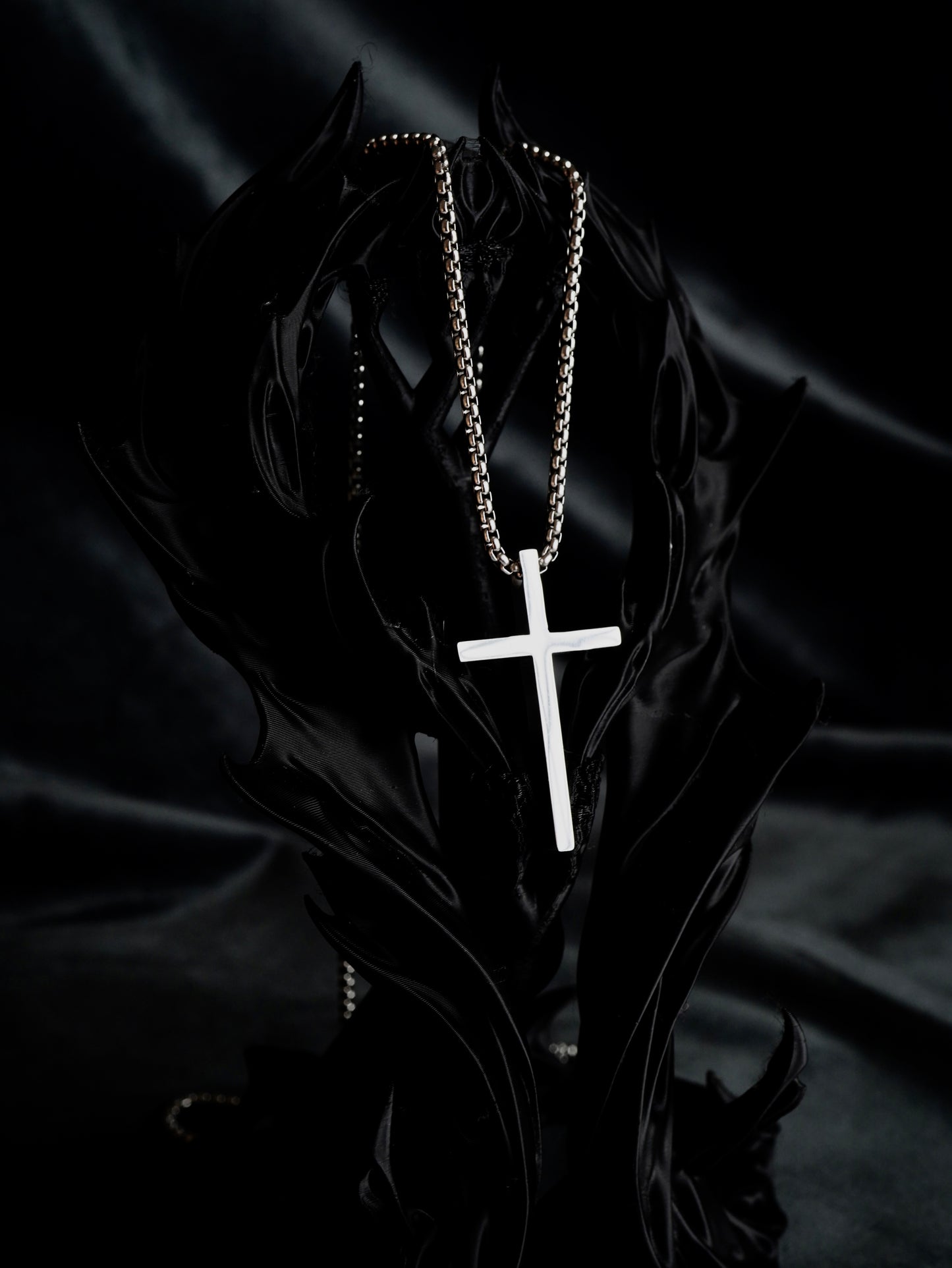 STEEL CROSS
