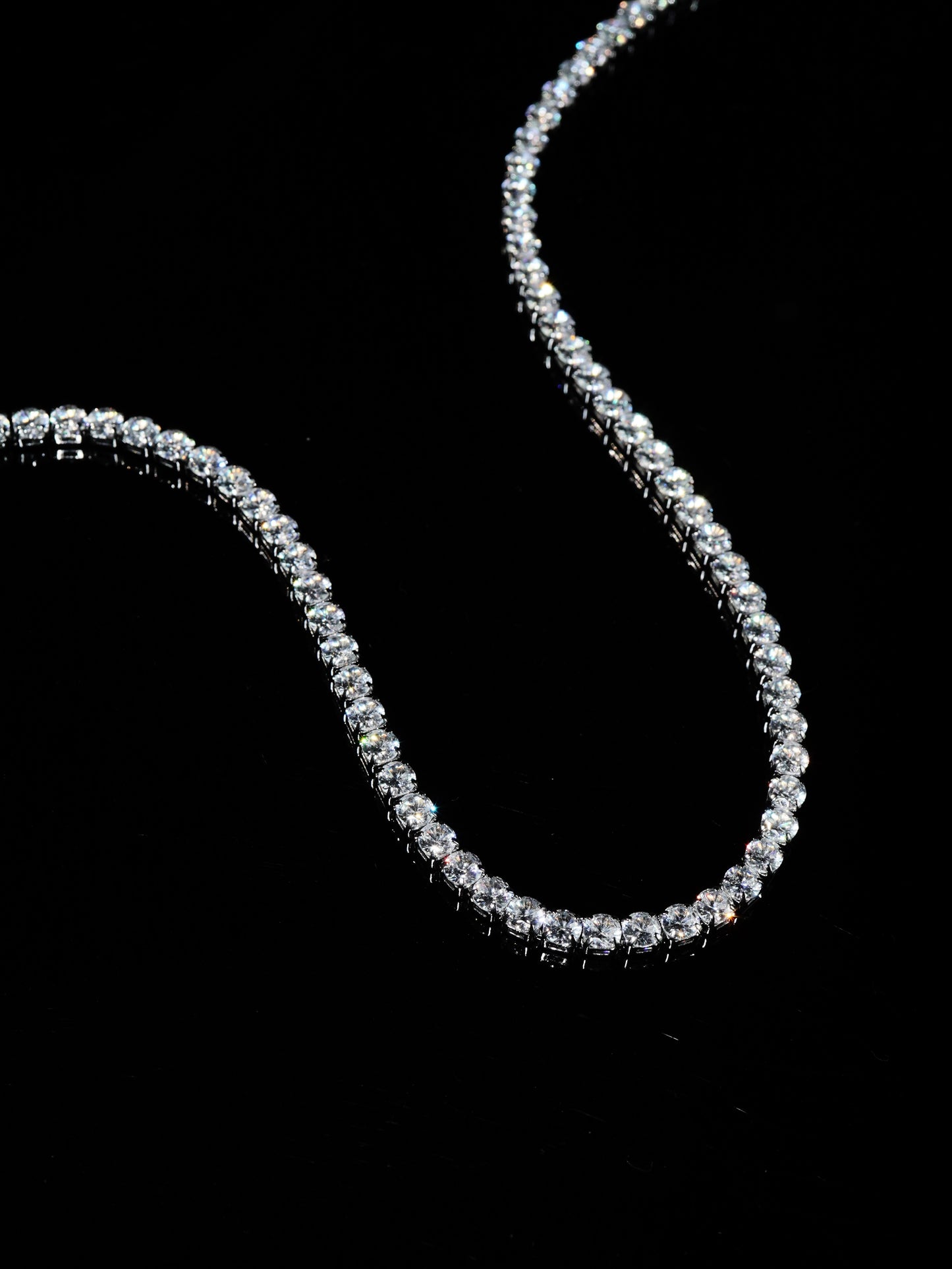 TENNIS NECKLACE