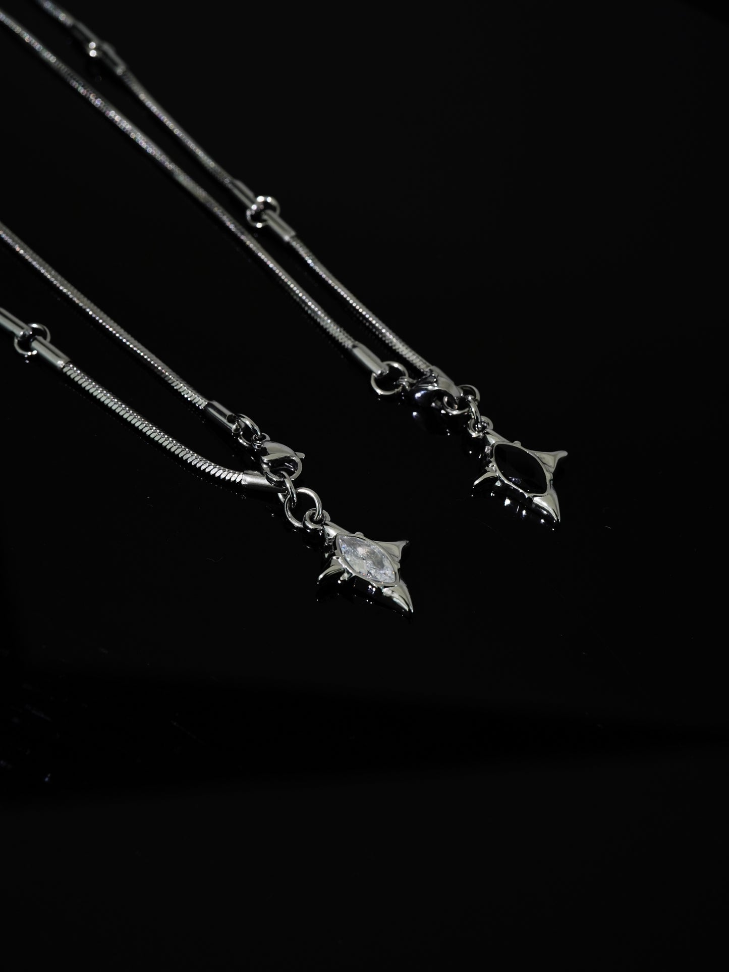 LIGHT/NIGHT STAR