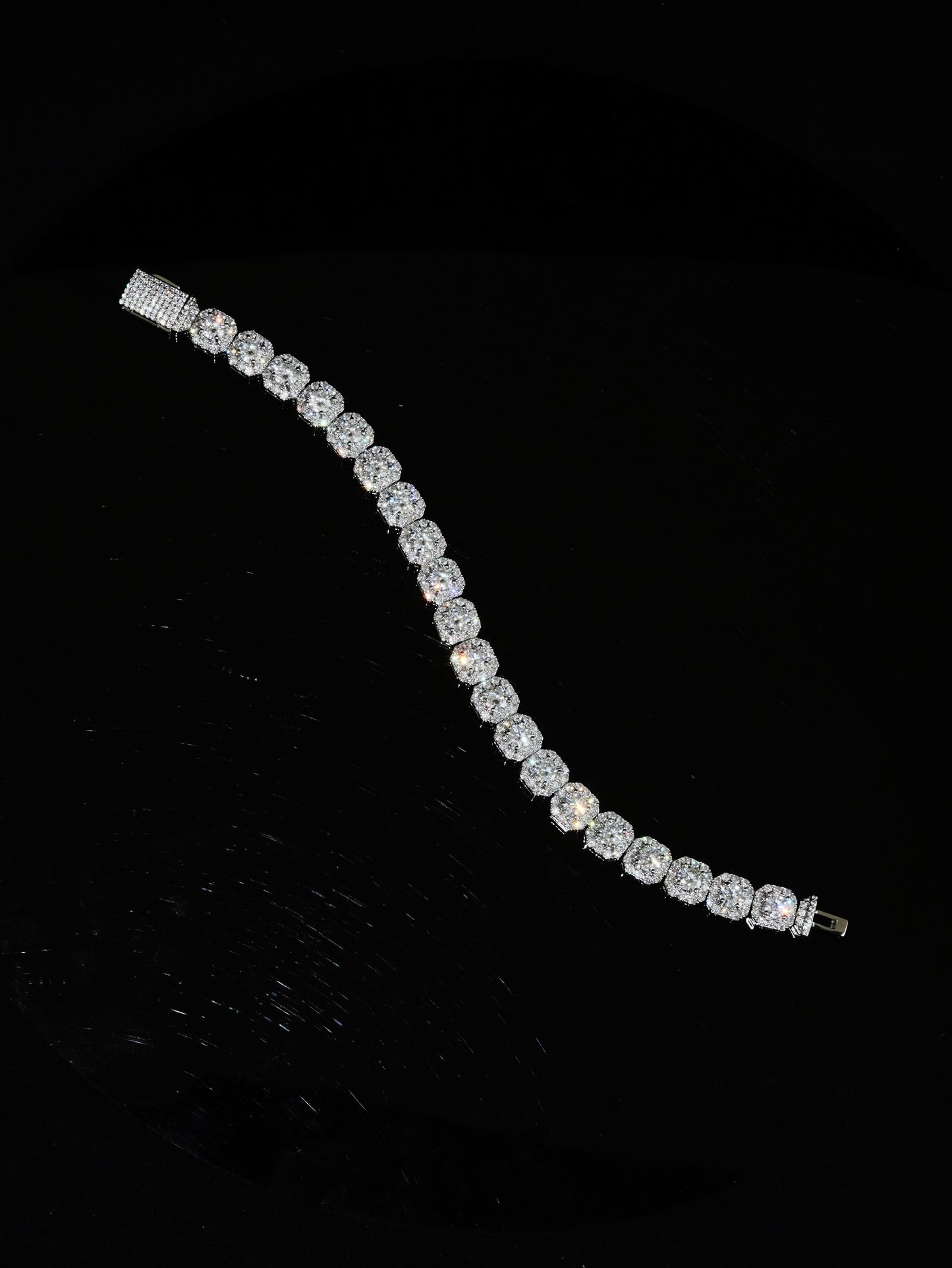 DIAMOND HALO BRACELET